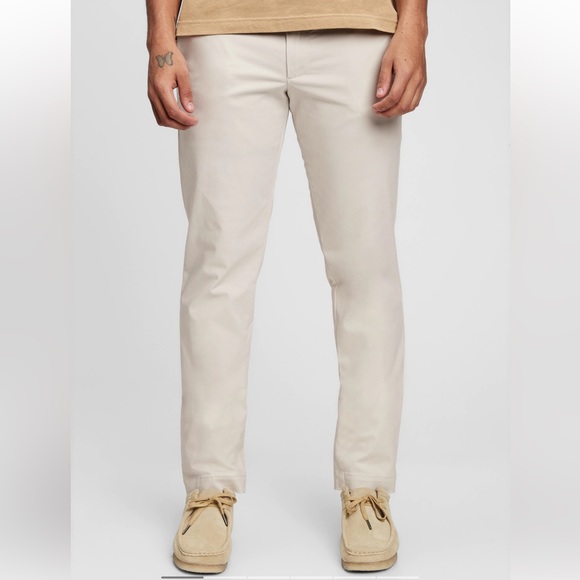 GAP Modern Khakis in Slim Fit in Color Sandstone Beige NWT - Picture 1 of 4